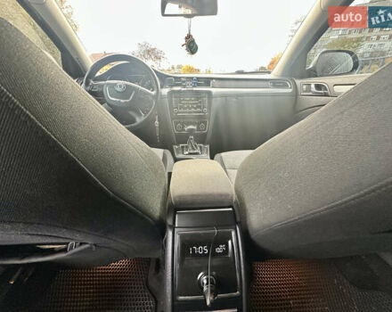 Чорний Шкода Суперб, об'ємом двигуна 1.97 л та пробігом 300 тис. км за 8200 $, фото 9 на Automoto.ua