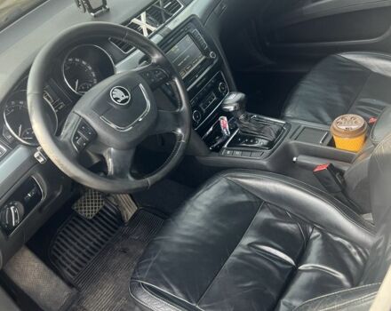 Чорний Шкода Суперб, об'ємом двигуна 2 л та пробігом 380 тис. км за 5600 $, фото 3 на Automoto.ua