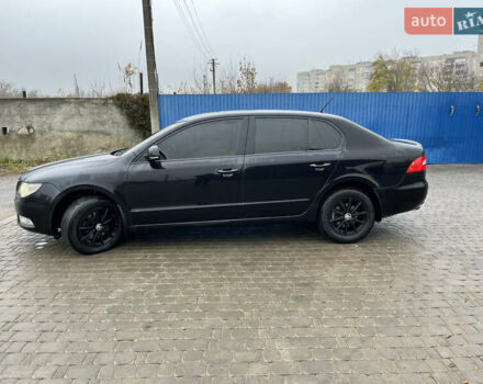 Черный Шкода Суперб, объемом двигателя 1.8 л и пробегом 165 тыс. км за 7800 $, фото 2 на Automoto.ua
