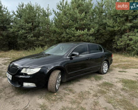 Черный Шкода Суперб, объемом двигателя 1.8 л и пробегом 207 тыс. км за 6800 $, фото 2 на Automoto.ua