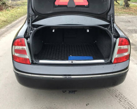 Чорний Шкода Суперб, об'ємом двигуна 2 л та пробігом 333 тис. км за 5500 $, фото 6 на Automoto.ua