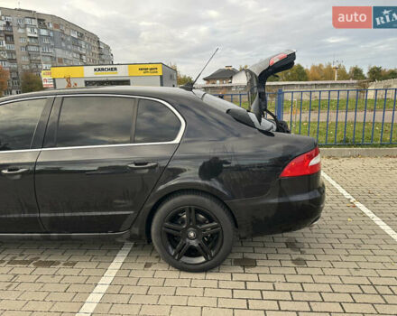 Чорний Шкода Суперб, об'ємом двигуна 1.97 л та пробігом 300 тис. км за 8200 $, фото 5 на Automoto.ua