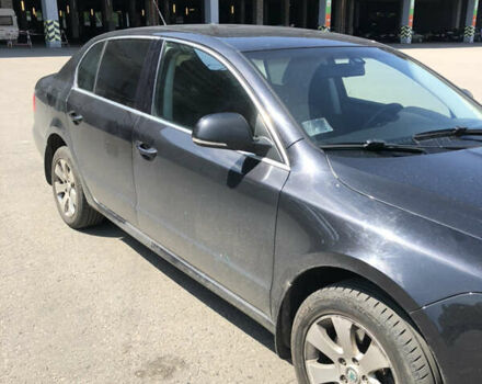 Черный Шкода Суперб, объемом двигателя 1.8 л и пробегом 255 тыс. км за 7500 $, фото 6 на Automoto.ua