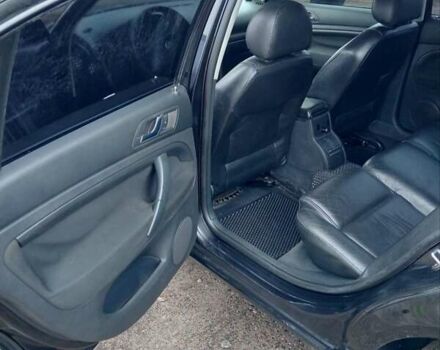 Черный Шкода Суперб, объемом двигателя 1.8 л и пробегом 313 тыс. км за 5500 $, фото 5 на Automoto.ua