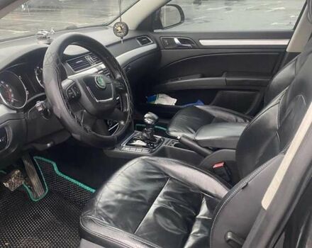 Черный Шкода Суперб, объемом двигателя 2 л и пробегом 360 тыс. км за 9500 $, фото 6 на Automoto.ua