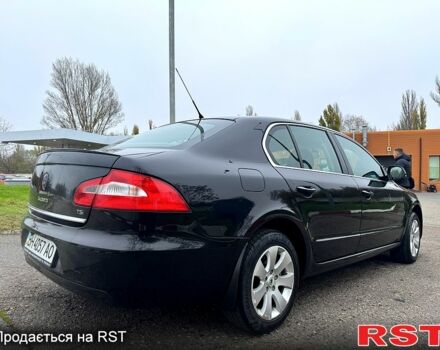 Черный Шкода Суперб, объемом двигателя 1.8 л и пробегом 114 тыс. км за 6300 $, фото 2 на Automoto.ua