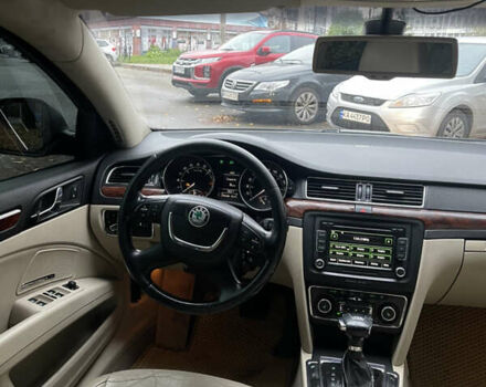 Черный Шкода Суперб, объемом двигателя 1.97 л и пробегом 299 тыс. км за 7250 $, фото 4 на Automoto.ua