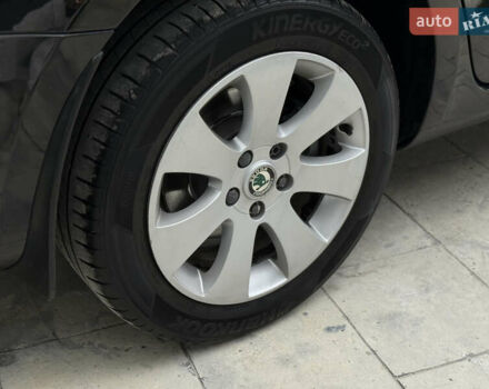 Черный Шкода Суперб, объемом двигателя 1.8 л и пробегом 277 тыс. км за 8300 $, фото 5 на Automoto.ua