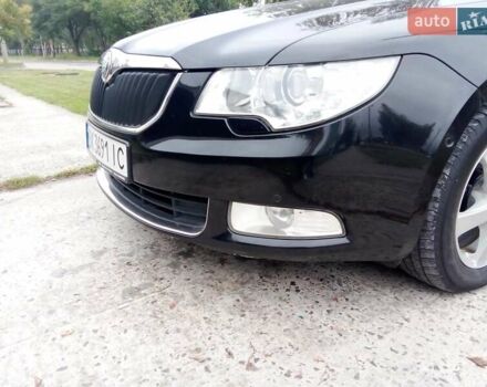 Черный Шкода Суперб, объемом двигателя 1.8 л и пробегом 227 тыс. км за 7800 $, фото 1 на Automoto.ua