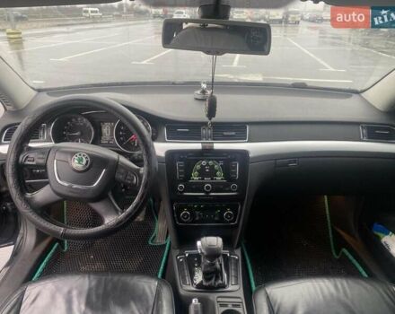 Черный Шкода Суперб, объемом двигателя 2 л и пробегом 360 тыс. км за 9500 $, фото 9 на Automoto.ua