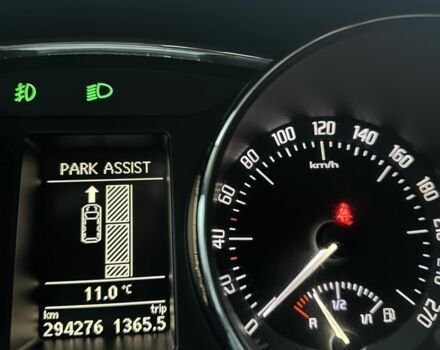 Чорний Шкода Суперб, об'ємом двигуна 2 л та пробігом 295 тис. км за 6999 $, фото 15 на Automoto.ua