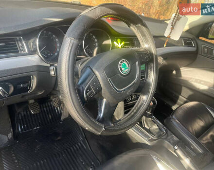 Черный Шкода Суперб, объемом двигателя 2 л и пробегом 286 тыс. км за 8300 $, фото 4 на Automoto.ua