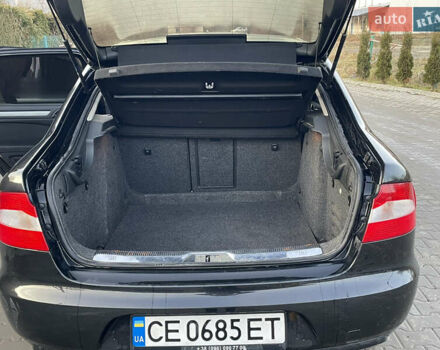 Черный Шкода Суперб, объемом двигателя 1.8 л и пробегом 342 тыс. км за 6500 $, фото 35 на Automoto.ua