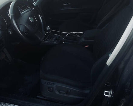 Чорний Шкода Суперб, об'ємом двигуна 2 л та пробігом 260 тис. км за 5900 $, фото 9 на Automoto.ua