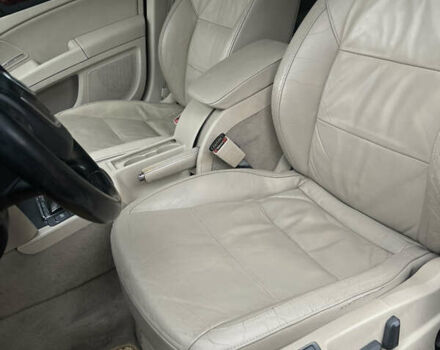 Черный Шкода Суперб, объемом двигателя 1.97 л и пробегом 299 тыс. км за 7250 $, фото 5 на Automoto.ua