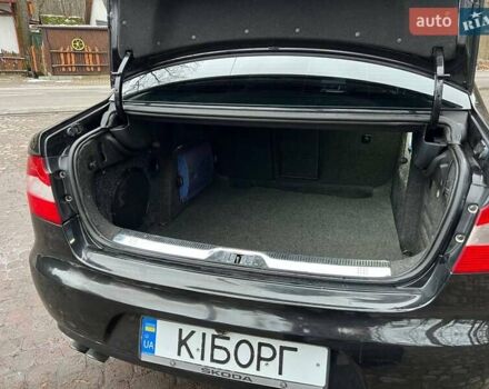 Черный Шкода Суперб, объемом двигателя 1.9 л и пробегом 221 тыс. км за 8200 $, фото 38 на Automoto.ua