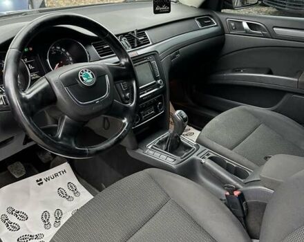 Черный Шкода Суперб, объемом двигателя 1.8 л и пробегом 295 тыс. км за 7400 $, фото 7 на Automoto.ua