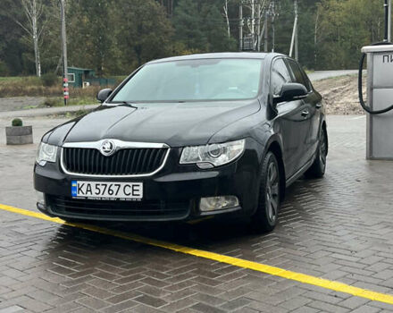 Черный Шкода Суперб, объемом двигателя 1.6 л и пробегом 252 тыс. км за 8200 $, фото 1 на Automoto.ua
