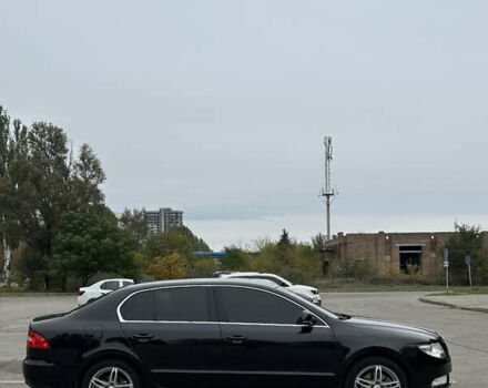 Шкода Суперб 2010 у Запоріжжя на Automoto.ua Чорний Шкода Суперб, об'ємом двигуна 1.8 л та пробігом 212 тис. км за 10500 $, фото 4 на Automoto.ua