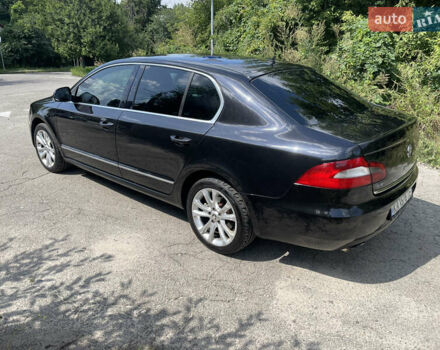 Черный Шкода Суперб, объемом двигателя 2 л и пробегом 312 тыс. км за 11500 $, фото 5 на Automoto.ua