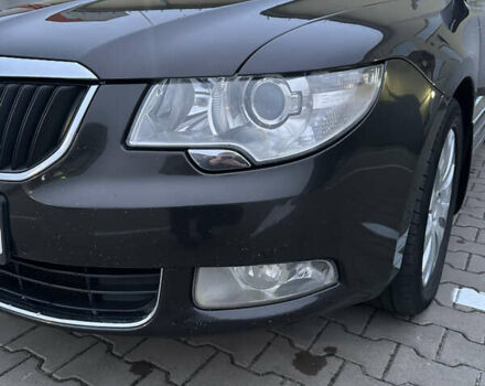 Черный Шкода Суперб, объемом двигателя 2 л и пробегом 310 тыс. км за 10500 $, фото 1 на Automoto.ua