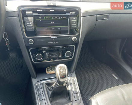 Черный Шкода Суперб, объемом двигателя 2 л и пробегом 312 тыс. км за 11500 $, фото 17 на Automoto.ua