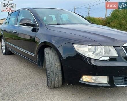 Чорний Шкода Суперб, об'ємом двигуна 2 л та пробігом 258 тис. км за 8900 $, фото 3 на Automoto.ua
