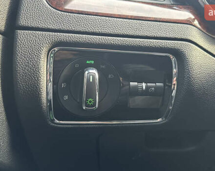 Черный Шкода Суперб, объемом двигателя 2 л и пробегом 296 тыс. км за 9300 $, фото 26 на Automoto.ua