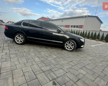 Черный Шкода Суперб, объемом двигателя 2 л и пробегом 296 тыс. км за 9300 $, фото 9 на Automoto.ua