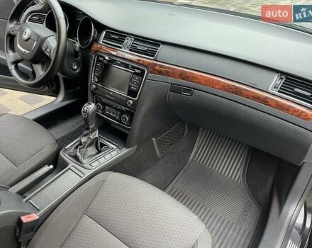 Черный Шкода Суперб, объемом двигателя 1.8 л и пробегом 245 тыс. км за 7999 $, фото 35 на Automoto.ua