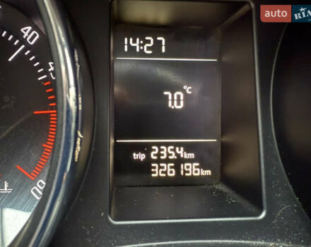 Черный Шкода Суперб, объемом двигателя 1.6 л и пробегом 326 тыс. км за 7000 $, фото 17 на Automoto.ua