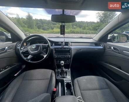 Черный Шкода Суперб, объемом двигателя 1.6 л и пробегом 299 тыс. км за 9200 $, фото 7 на Automoto.ua