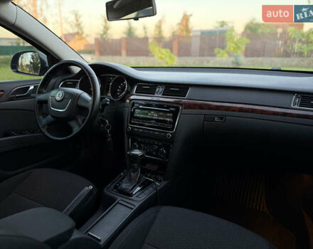 Чорний Шкода Суперб, об'ємом двигуна 1.8 л та пробігом 228 тис. км за 8400 $, фото 17 на Automoto.ua
