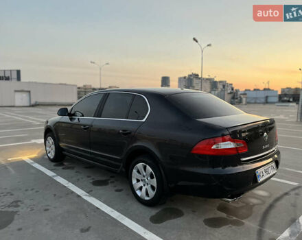 Черный Шкода Суперб, объемом двигателя 1.8 л и пробегом 247 тыс. км за 7399 $, фото 9 на Automoto.ua