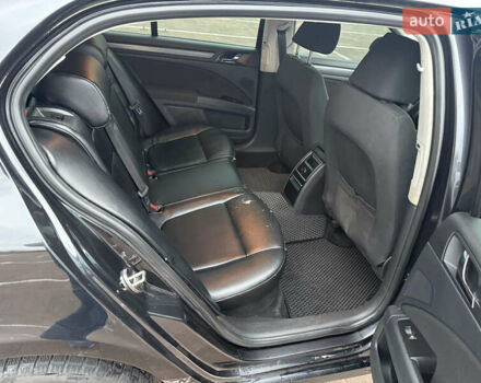 Черный Шкода Суперб, объемом двигателя 1.6 л и пробегом 326 тыс. км за 7000 $, фото 13 на Automoto.ua