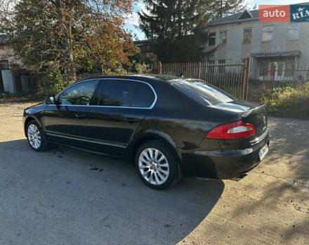 Черный Шкода Суперб, объемом двигателя 1.97 л и пробегом 250 тыс. км за 9150 $, фото 4 на Automoto.ua