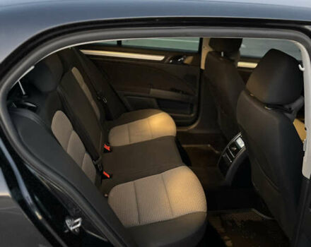 Черный Шкода Суперб, объемом двигателя 1.8 л и пробегом 247 тыс. км за 7399 $, фото 14 на Automoto.ua