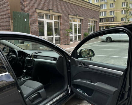 Черный Шкода Суперб, объемом двигателя 2 л и пробегом 413 тыс. км за 11000 $, фото 28 на Automoto.ua