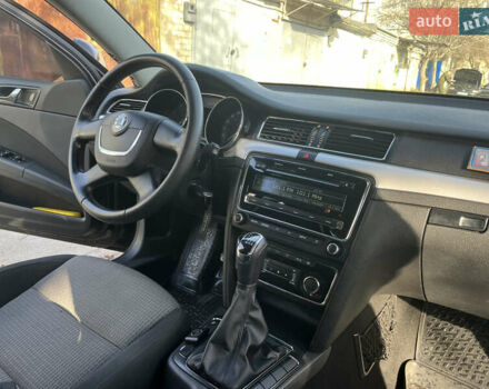 Чорний Шкода Суперб, об'ємом двигуна 1.8 л та пробігом 215 тис. км за 6900 $, фото 19 на Automoto.ua