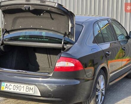 Черный Шкода Суперб, объемом двигателя 1.6 л и пробегом 234 тыс. км за 9500 $, фото 9 на Automoto.ua