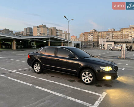 Черный Шкода Суперб, объемом двигателя 1.8 л и пробегом 247 тыс. км за 7399 $, фото 2 на Automoto.ua
