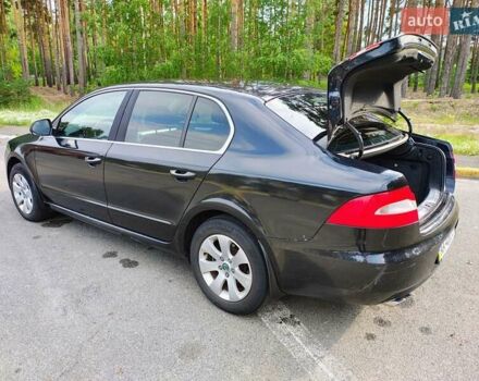 Черный Шкода Суперб, объемом двигателя 1.8 л и пробегом 306 тыс. км за 9500 $, фото 4 на Automoto.ua