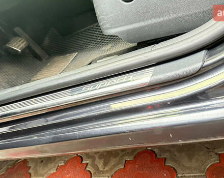 Черный Шкода Суперб, объемом двигателя 2 л и пробегом 280 тыс. км за 10700 $, фото 12 на Automoto.ua