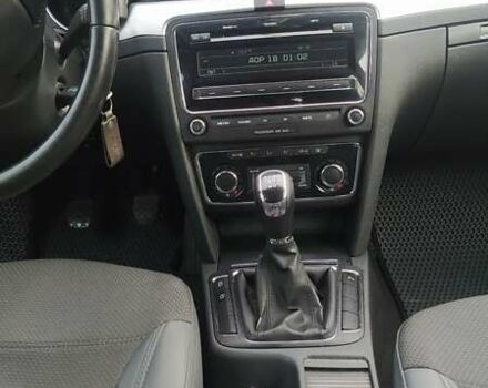 Чорний Шкода Суперб, об'ємом двигуна 1.6 л та пробігом 267 тис. км за 12320 $, фото 16 на Automoto.ua