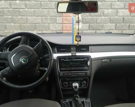 Чорний Шкода Суперб, об'ємом двигуна 1.6 л та пробігом 267 тис. км за 12320 $, фото 17 на Automoto.ua