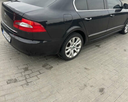 Черный Шкода Суперб, объемом двигателя 1.97 л и пробегом 201 тыс. км за 10800 $, фото 5 на Automoto.ua