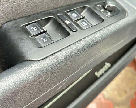 Черный Шкода Суперб, объемом двигателя 2 л и пробегом 280 тыс. км за 10700 $, фото 11 на Automoto.ua