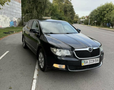 Черный Шкода Суперб, объемом двигателя 1.8 л и пробегом 276 тыс. км за 8500 $, фото 1 на Automoto.ua