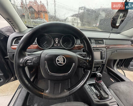 Черный Шкода Суперб, объемом двигателя 1.97 л и пробегом 313 тыс. км за 11800 $, фото 17 на Automoto.ua