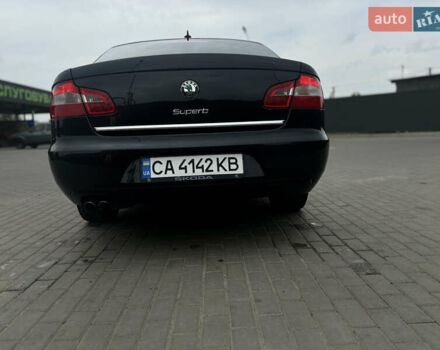 Черный Шкода Суперб, объемом двигателя 1.97 л и пробегом 201 тыс. км за 10800 $, фото 6 на Automoto.ua